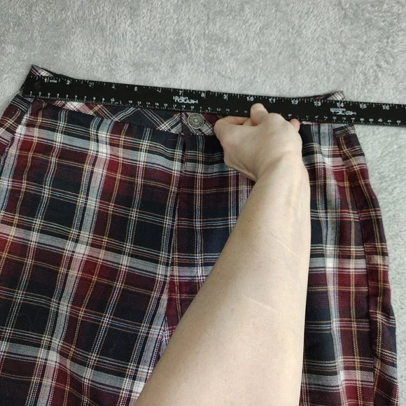 Tommy Hilfiger Plaid Wide Leg Pants - Red, White, Black - Picture 2 of 12